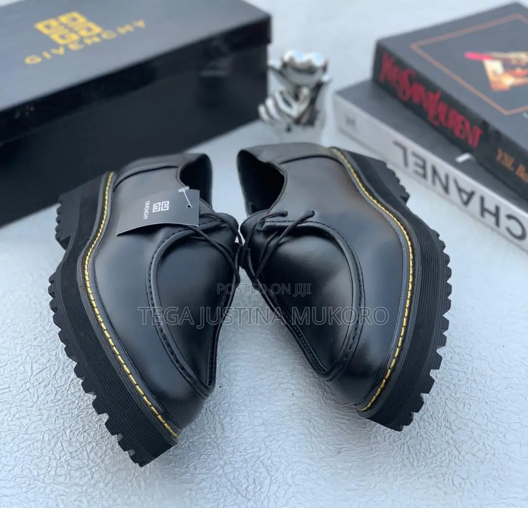 New Givenchy Classic Shoes