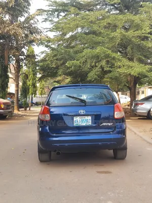 Photo - Toyota Matrix 2005 Blue