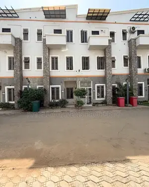 3bdrm Duplex in Jabi for sale