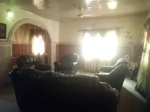 Furnished 4bdrm Bungalow in Ede for rent