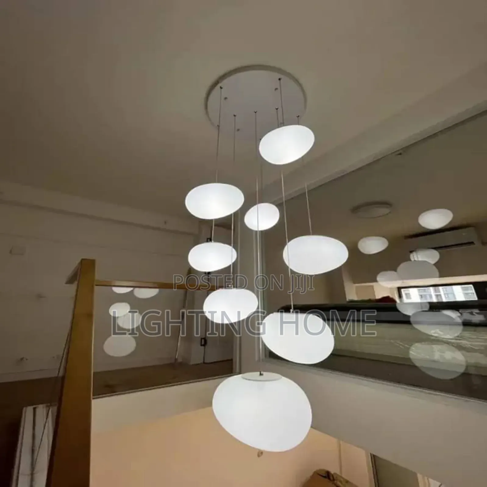 Dropping Pendant Light