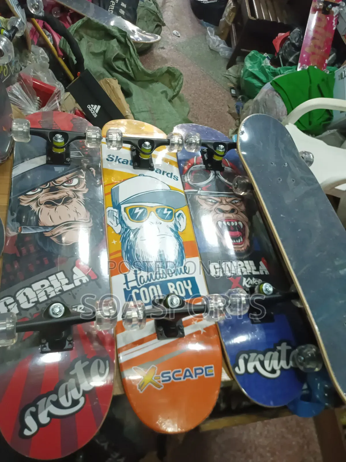 Skateboard Gorilla