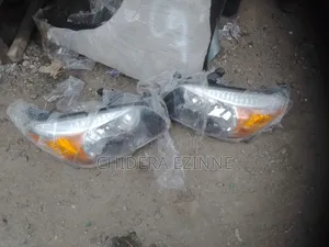 Toyota RAV4 2012 the Two Full Light Set