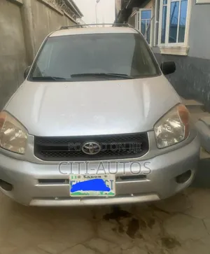 Toyota RAV4 2005 Silver