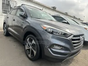 Hyundai Tucson Sport AWD 2016 Gray