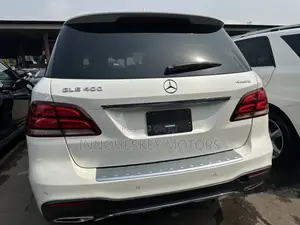Mercedes-Benz GLE-Class GLE 400 4MATIC 2017 White