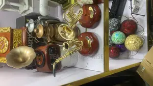 Trumpet Saxophone Figurines Decorative Statuette for Decor