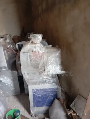 Hydraulic Nylon Punching Machine