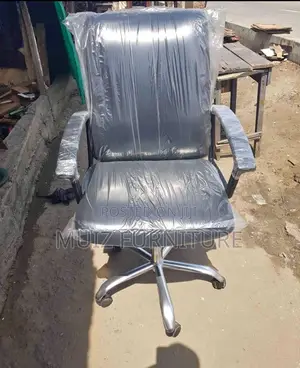 Office Chair and Table