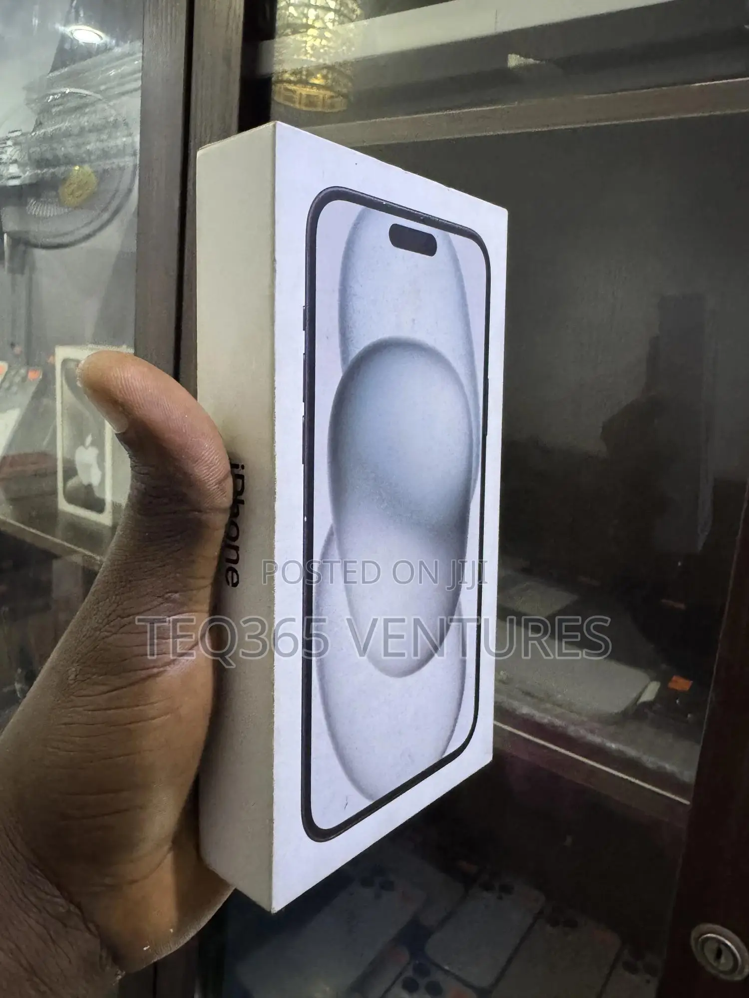 New Apple iPhone 15 Plus 128 GB Black