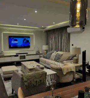 Luxurious 3-Bedroom Apartment With Waterfront View