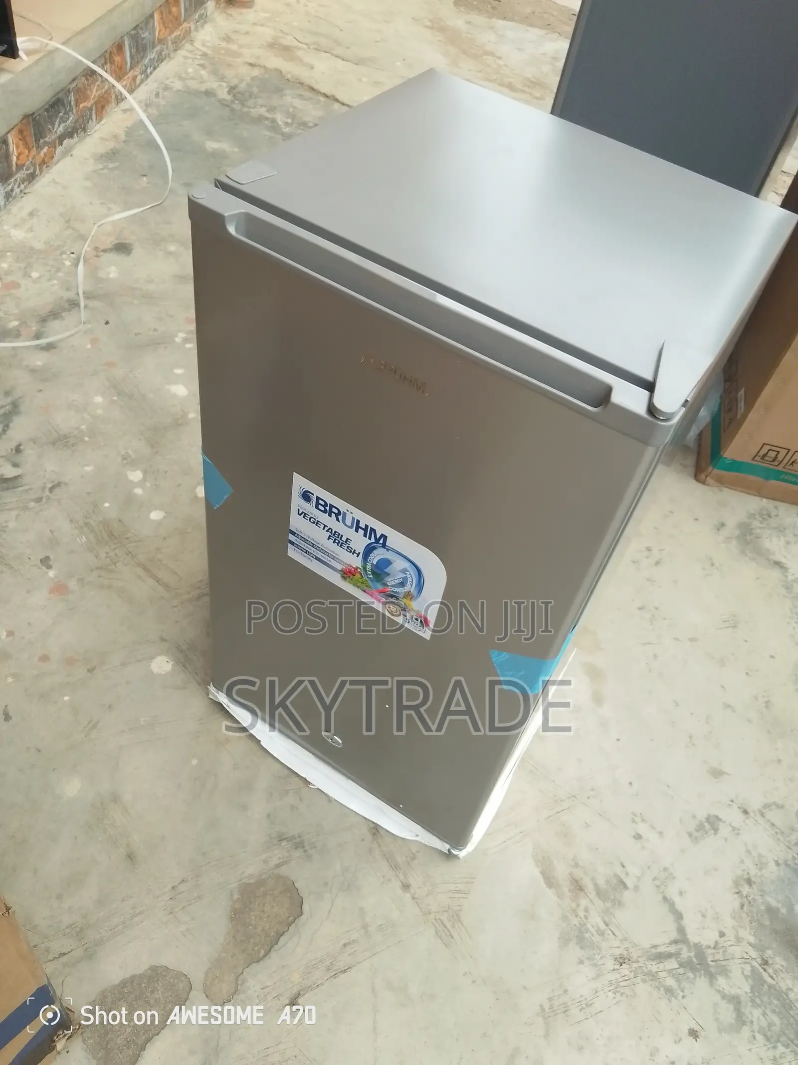 Introducing the New Bruhm (Brs-93mmds) Refrigrtator + Key