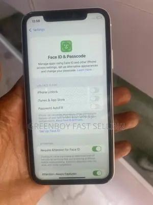 Apple iPhone 11 64 GB White