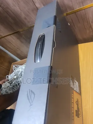 New Laptop Asus ROG Zephyrus G14 16GB AMD Ryzen 9 SSD 1T