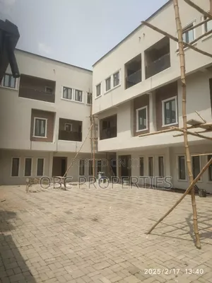 4 Bedrooms Semi Detached Duplex