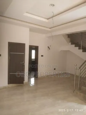 4 Bedrooms Semi Detached Duplex