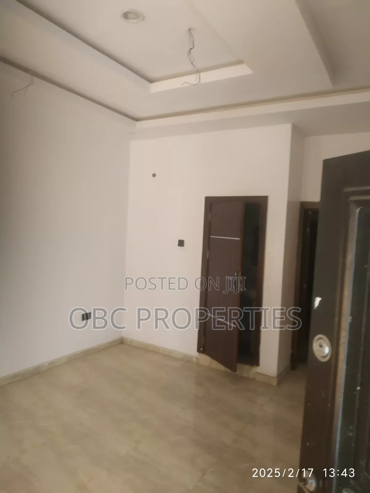 4 Bedrooms Semi Detached Duplex