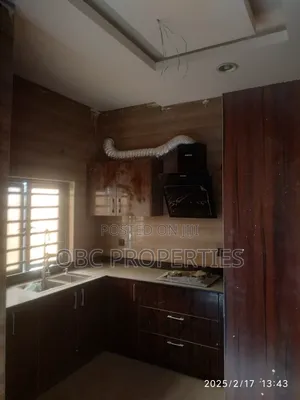 4 Bedrooms Semi Detached Duplex