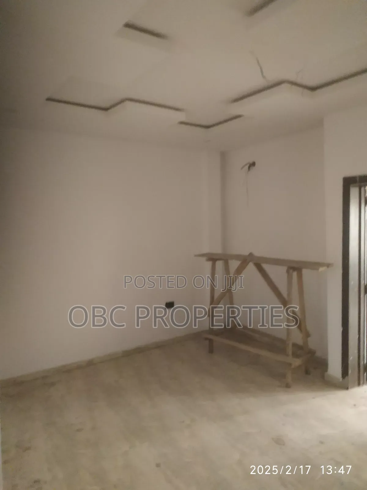 4 Bedrooms Semi Detached Duplex