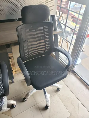 Executive Swivel Chair Headrest