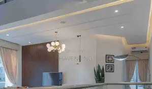 Luxurious 4-Bedroom Duplex