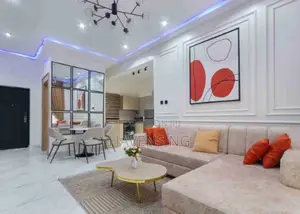 Luxury 2-Bedroom Apartment Off Admiralty Way