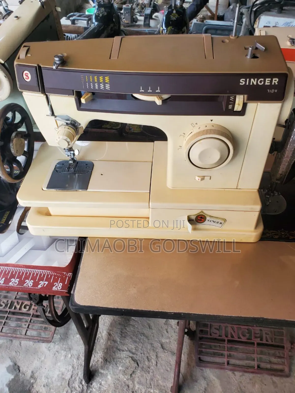 Electric Singer Sewing Machine