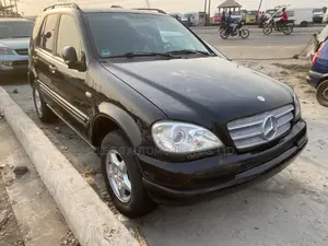 Mercedes-Benz M Class ML 320 2001 Black