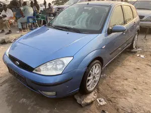 Ford Focus 2001 Blue