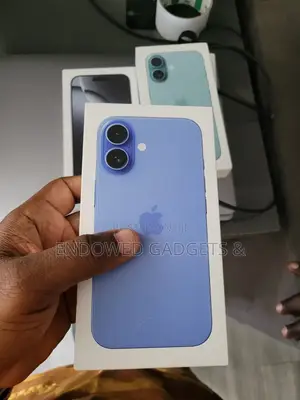 New Apple iPhone 16 128 GB Blue