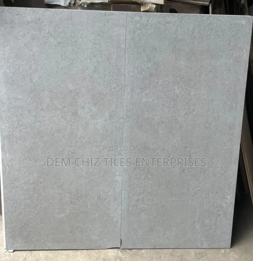 Grey Spanish Matt