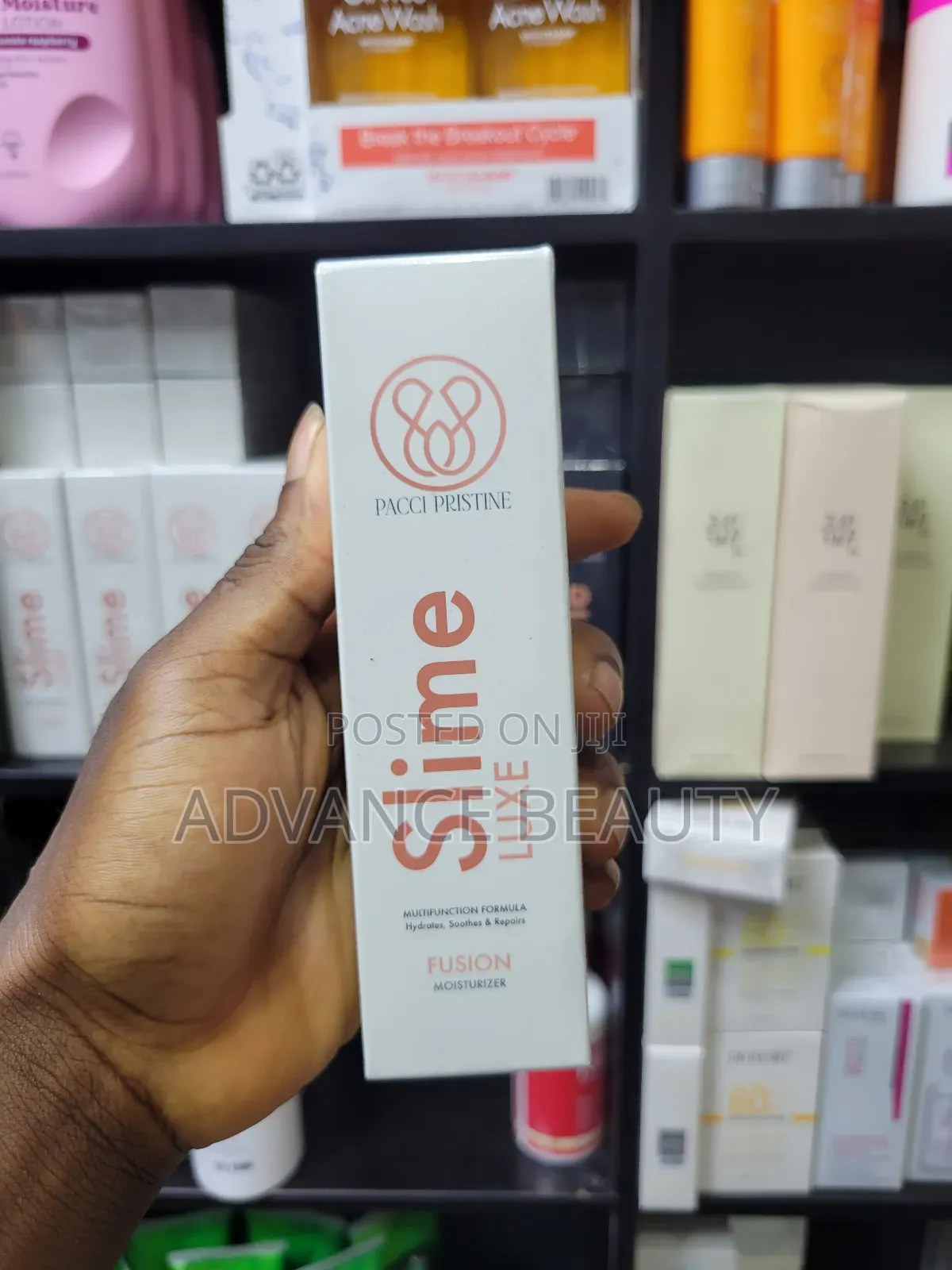 Slime Lux Essence Moisturizer