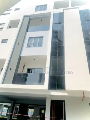 4bdrm Duplex in Alaka/Iponri for sale