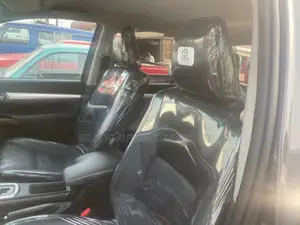 Toyota Hilux 2019 Gray