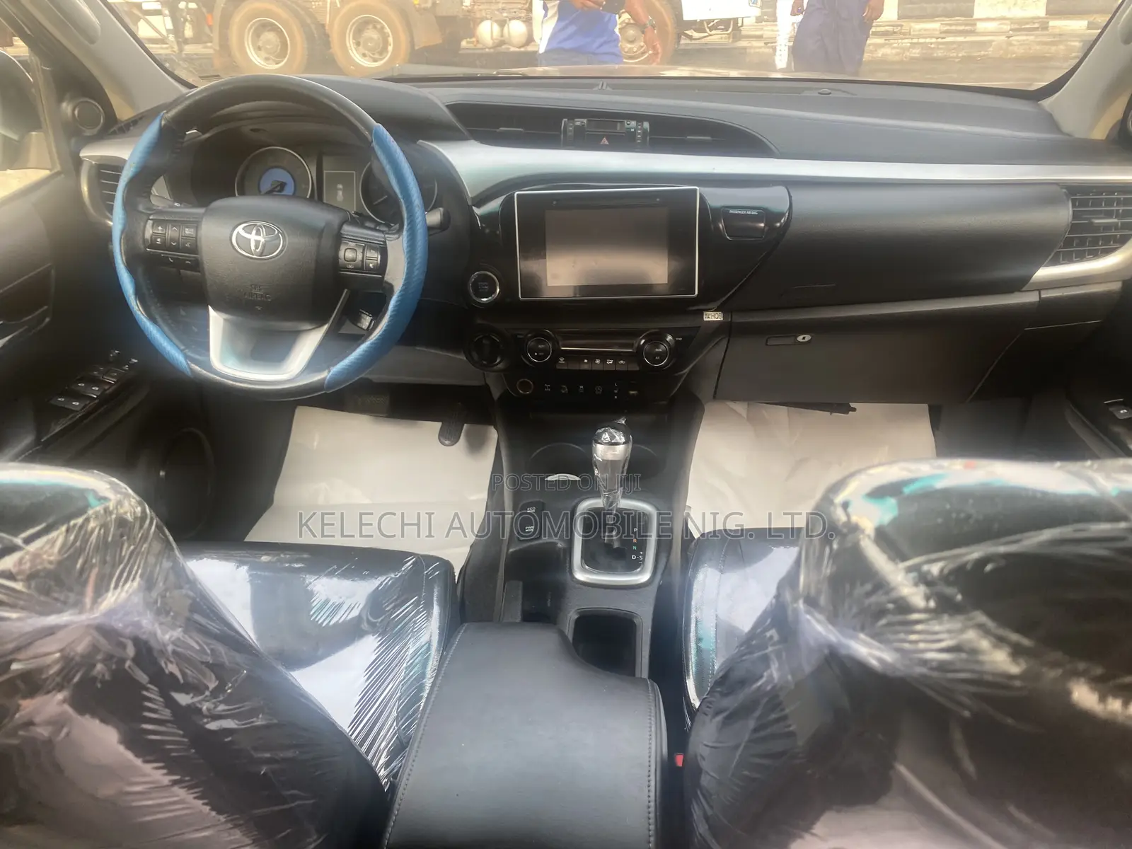 Toyota Hilux 2019 Gray