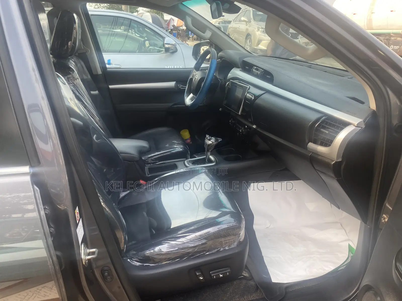 Toyota Hilux 2019 Gray