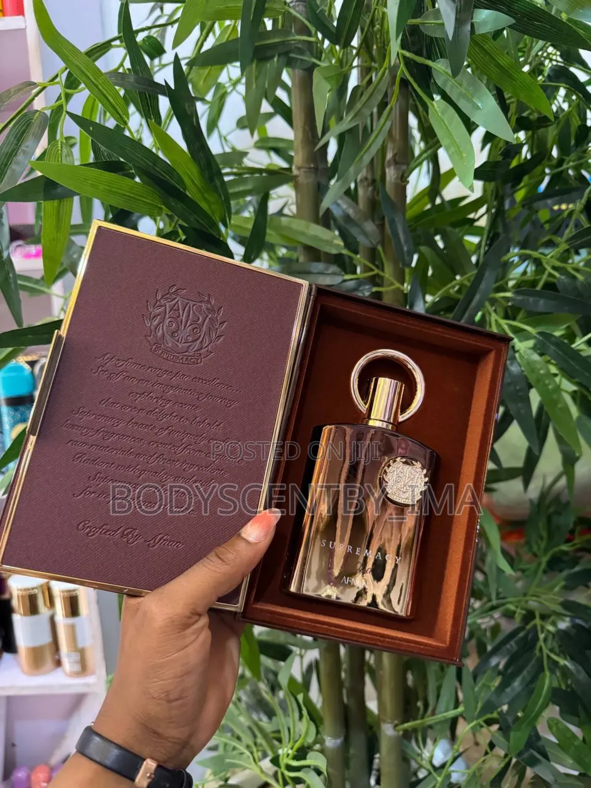 Supremacy Oud Perfume