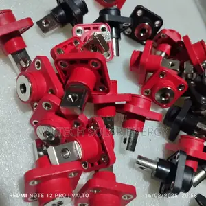 High Quality 200a Pure Copper Battery Terminals