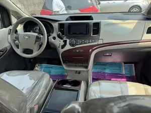 Toyota Sienna 2014 Gray