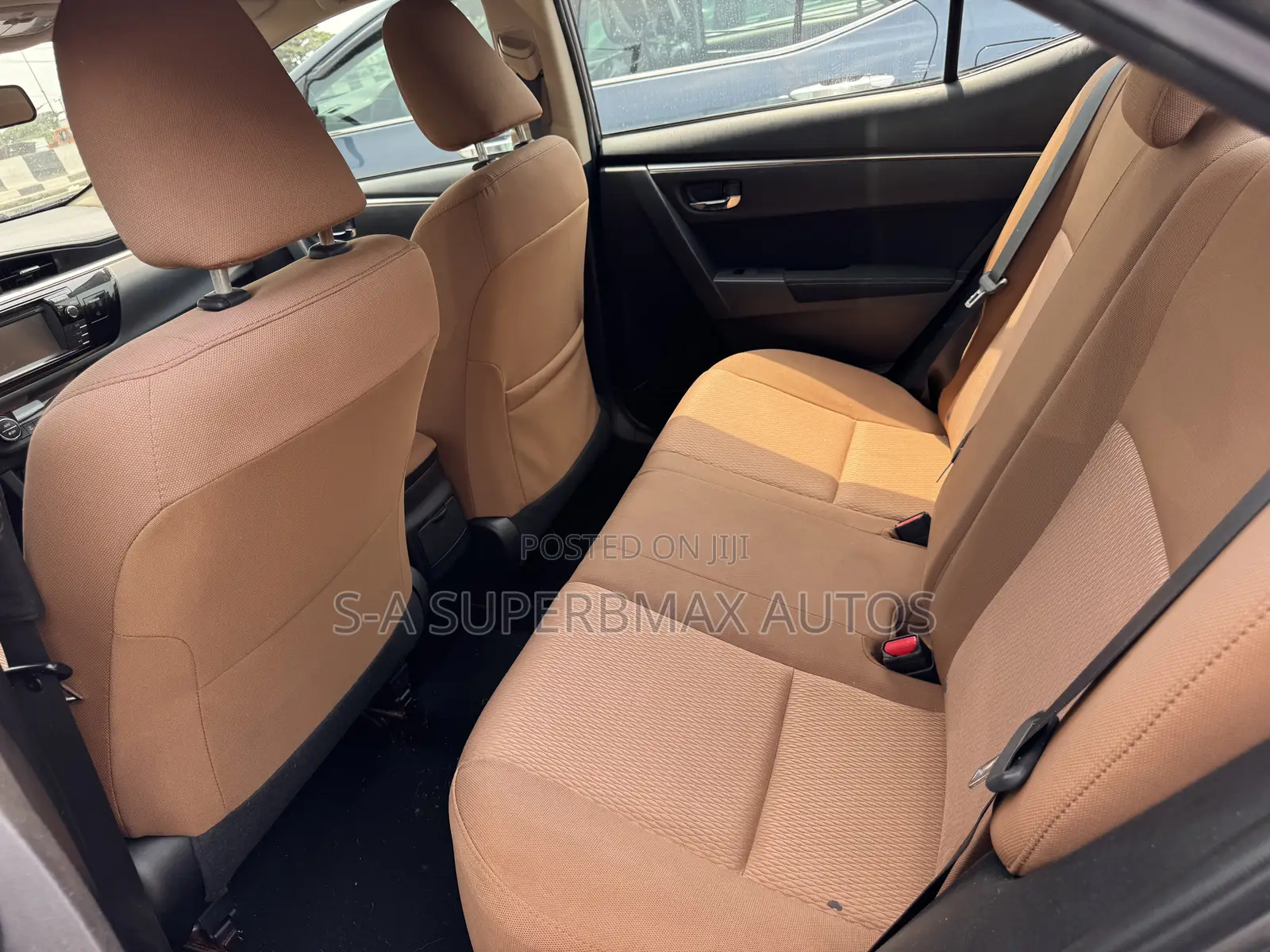 Toyota Corolla 2013 Brown