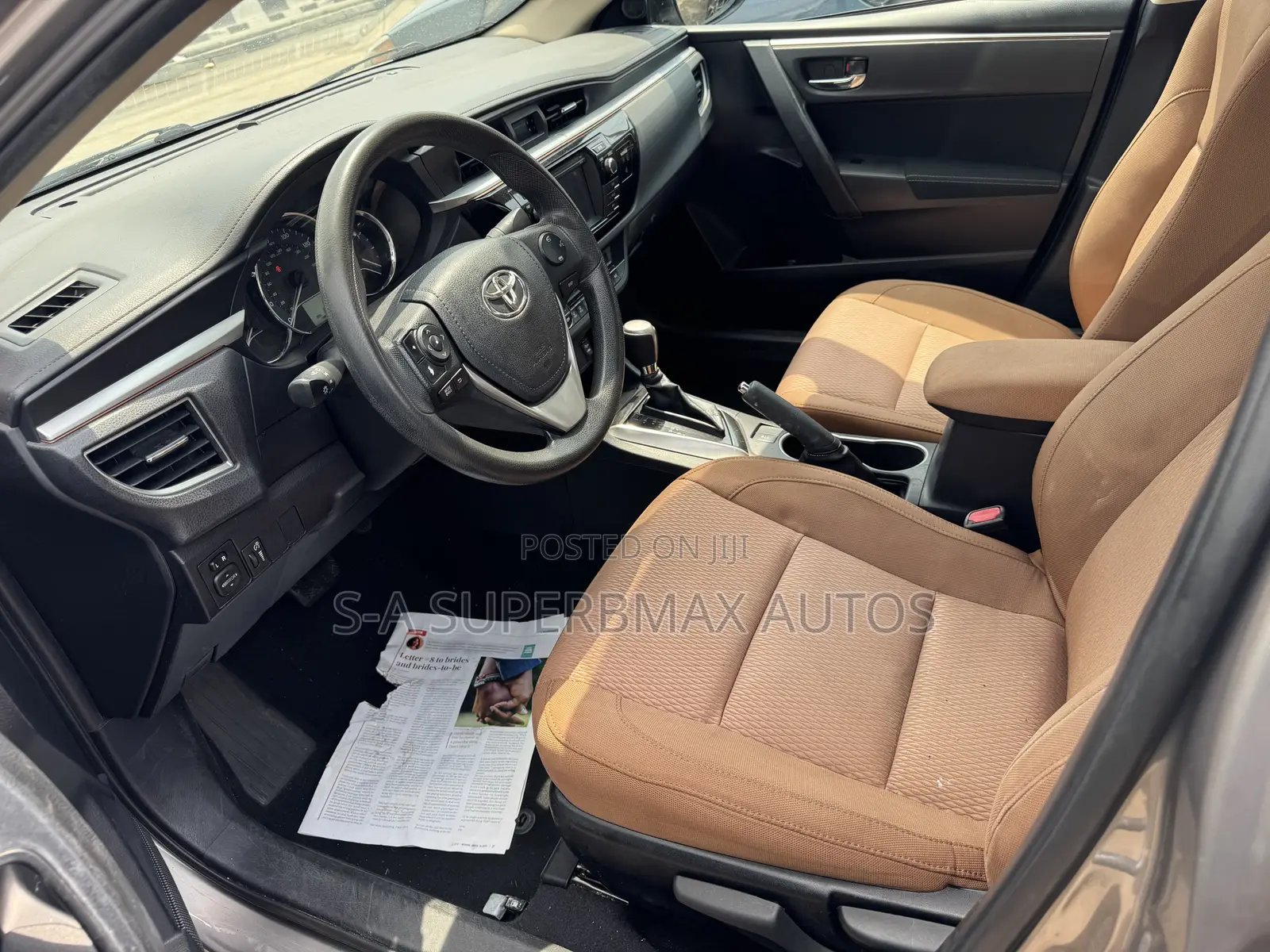 Toyota Corolla 2013 Brown