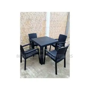 Outdoor Rattan Table and 4-Chairs Set 