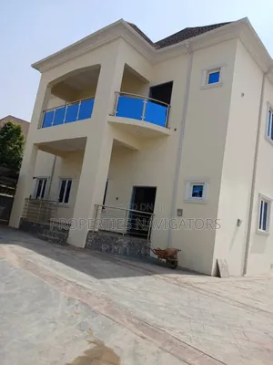 8bdrm Mansion in Naf Valley Estate for rent