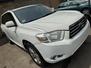 Toyota Highlander Limited 2008 White