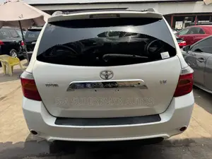 Toyota Highlander Limited 2008 White