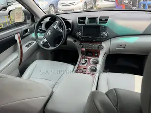 Toyota Highlander Limited 2012 Black