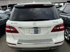 Mercedes-Benz M Class 2014 White