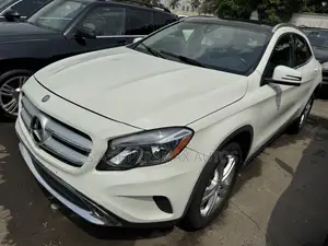 Mercedes-Benz GLA 250 2016 White