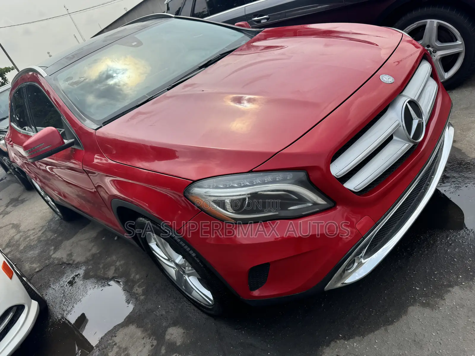 Mercedes-Benz GLA 250 2016 Red