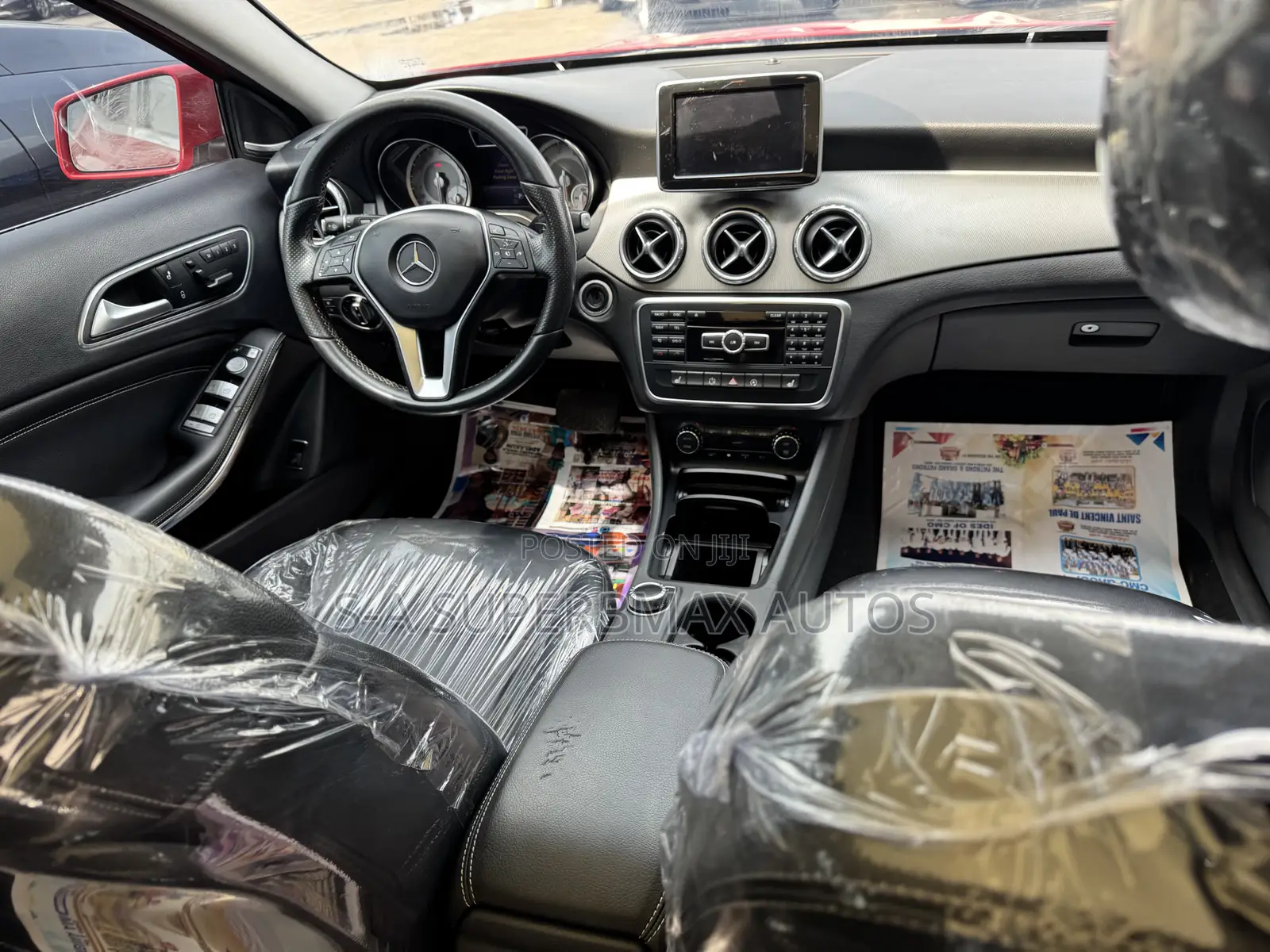 Mercedes-Benz GLA 250 2016 Red